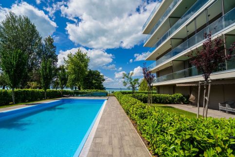 Coral Premium Suite Apartment10