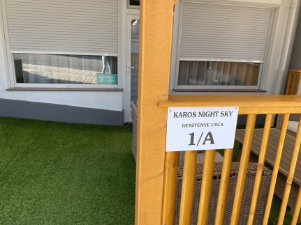 Karos Night Sky Apartman15