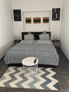 Karos Night Sky Apartman21