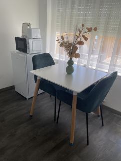 Karos Night Sky Apartman24