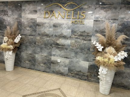 Danelis Hotel1