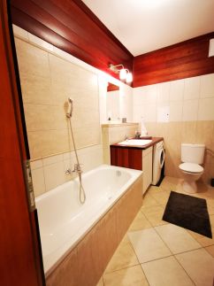 Panoráma Gold Wellness Apartman23