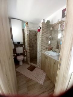 Lazulj Apartman20