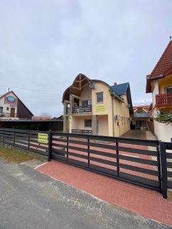 Aranypatak Apartmanház3