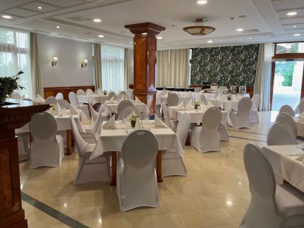 Hotel Golden Palace54