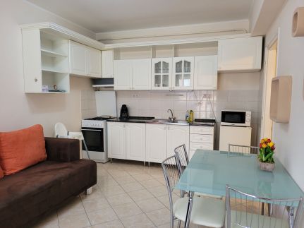 Medy Apartman1