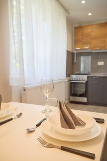 Ábra Apartman215