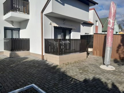 Nyírfa Apartmanház1