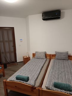 Fonyód Villa24