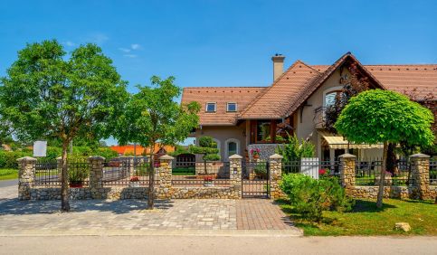 Helka Apartmanház11