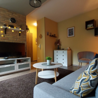 Üstökös Apartman