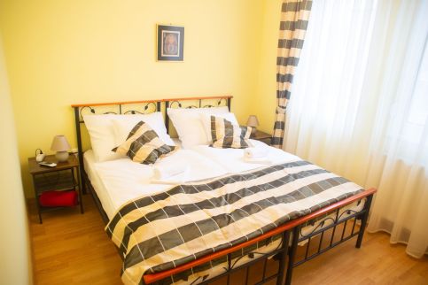 Emma Apartman26