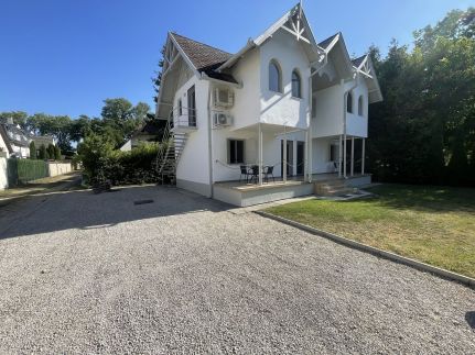 Kodály Apartmanok16