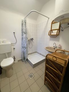 Kodály Apartmanok24