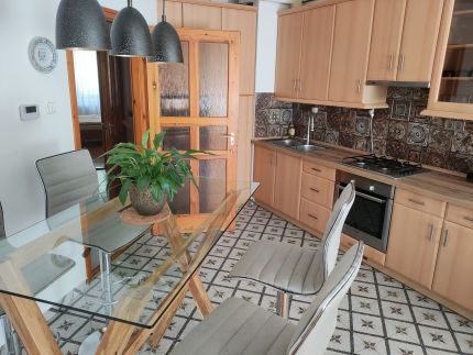 Júlia Apartman29