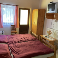 Zsuzsa Apartman Poroszló I Love