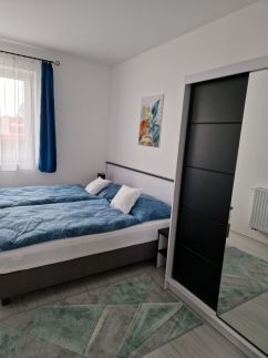 Türkiz Apartman Bük8