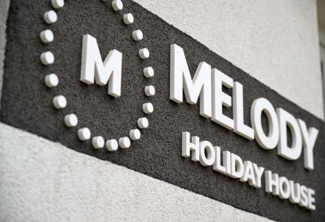 Melody Holiday House37