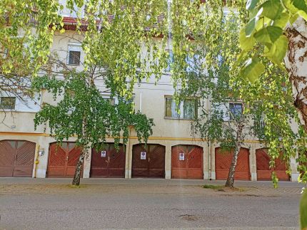 Tavasz Apartman9