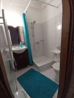 Tavasz Apartman7