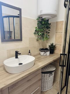 Classy Apartman13
