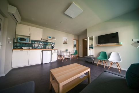 Hori Homes Apartman10