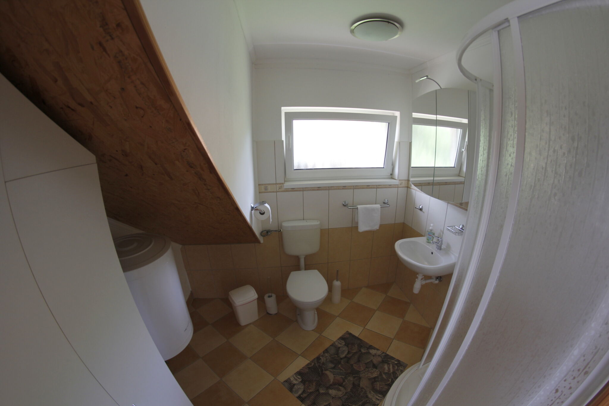 Modern Tetőtéri Apartman Balatonszepezd – Balatonszepezd fotó 8