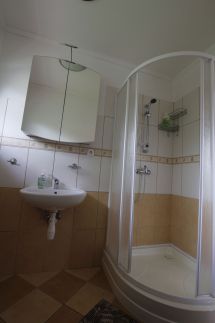 Modern Tetőtéri Apartman Balatonszepezd9