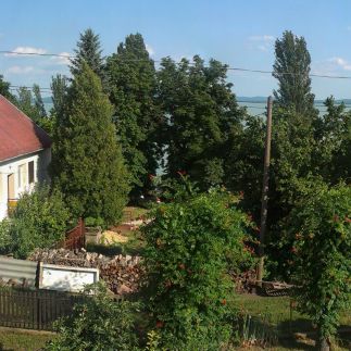 Modern Tetőtéri Apartman Balatonszepezd2