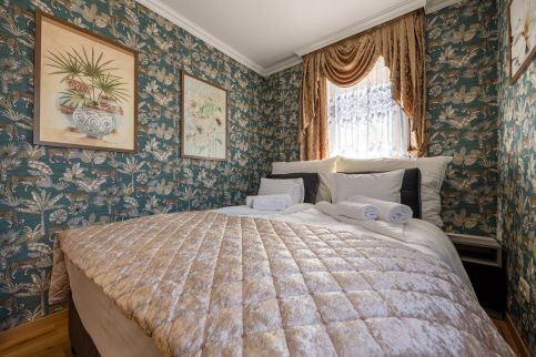 Vörös Álom Panzió77