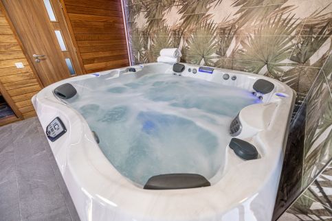 Vörös Álom Panzió83