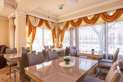 Vörös Álom Panzió89