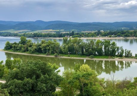 Repülőhal Apartmanház38