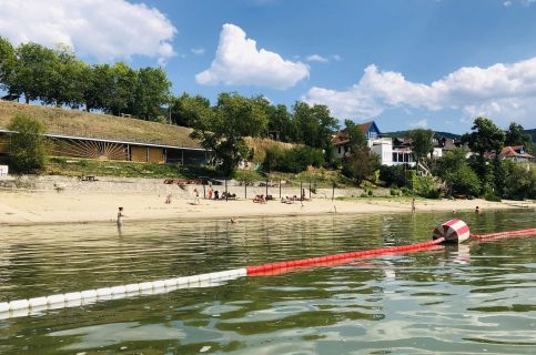 Repülőhal Apartmanház70