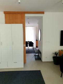 City Home Apartman4