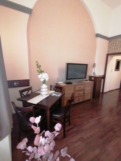 Korona Apartman24