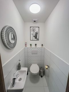 Paradise Beach Apartman8