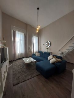 Central Home Apartman10