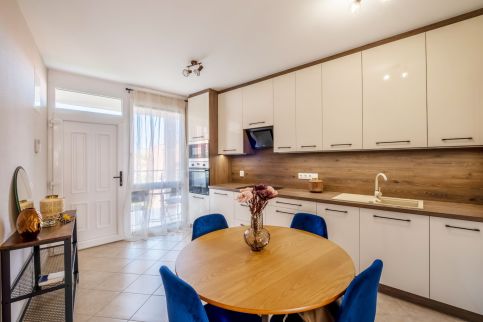 SUNSETDREAM APARTMAN4
