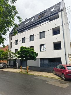 Sophie Apartman5