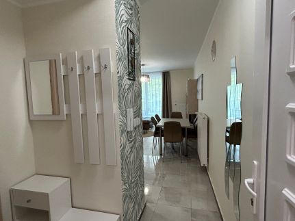 Silver Family Apartman8