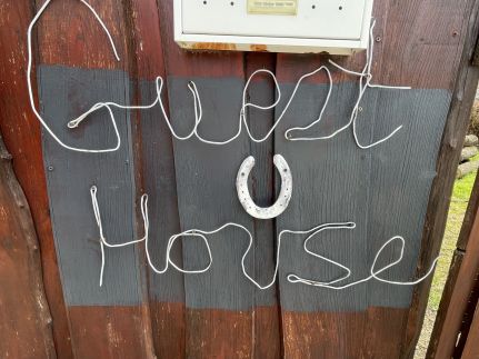 Horseshoe guesthouse1