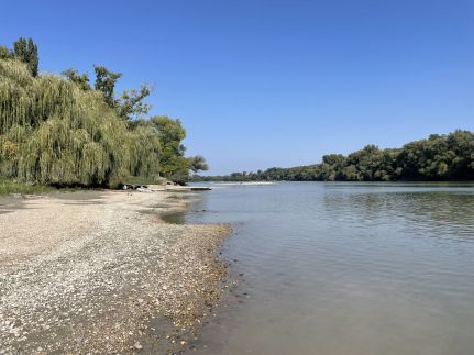 Nyaraló a Dunán Üdülőház13