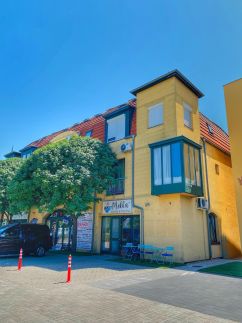 Magenta Apartman63
