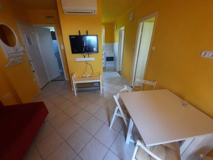 Vár-Lak Apartman1