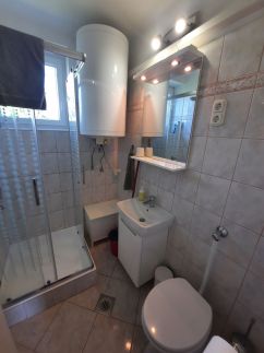 Vár-Lak Apartman7