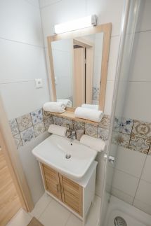 Cadett 504 Apartman Siófok by BLTN14