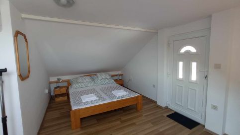 Lugas Apartman8