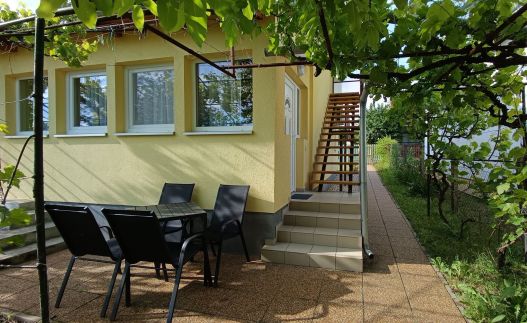 Lugas Apartman