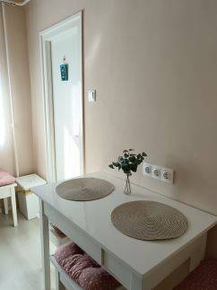 Tulipán Apartman12